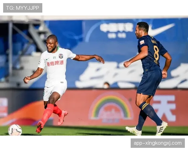 关键战直塞撕防线造机会鲁尼近期由终结者变组织者