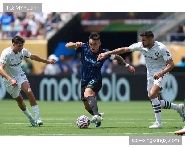 劳塔罗国米崛起关键阶段：从轮换前锋到锋线核心解析