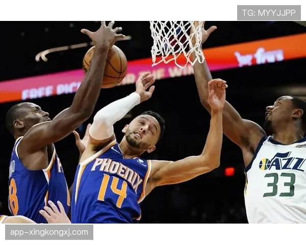 凯尔登·约翰逊挡拆拉开空间提升三分命中率明显跃升