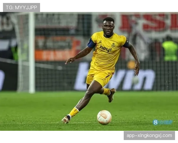 博尼法斯如何从尼日利亚街头逆袭成为德甲冠军锋霸？